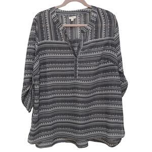 ANTILIA FEMME Top SIZE 1X Black and White Popover Tunic Tabbed 3/4 Sleeves